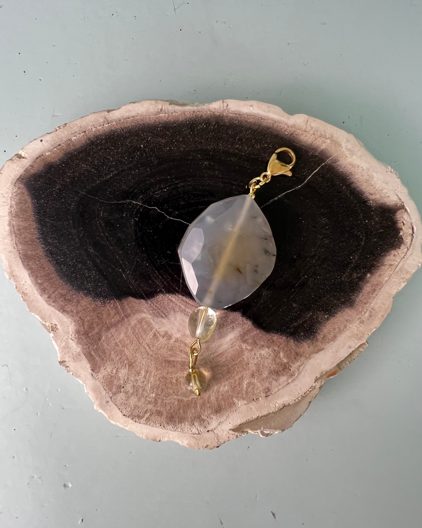 Hop On Hop Off Statement Lock Necklace * gold toned