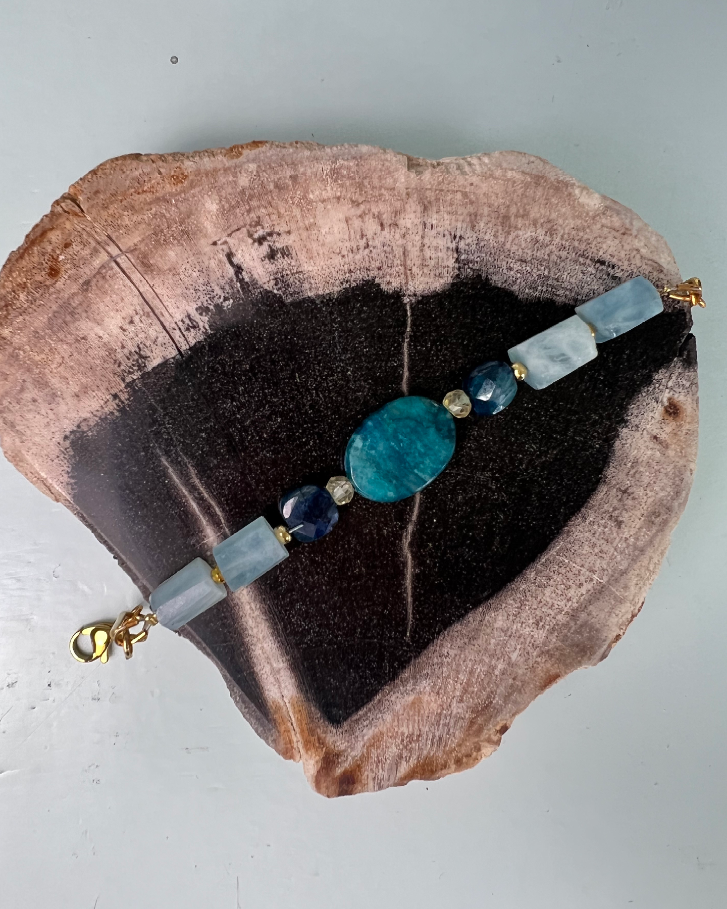 Cat on a Straw Roof Necklace * gold toned