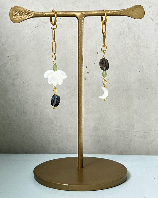 Dancing Lotus Earrings * gold-toned